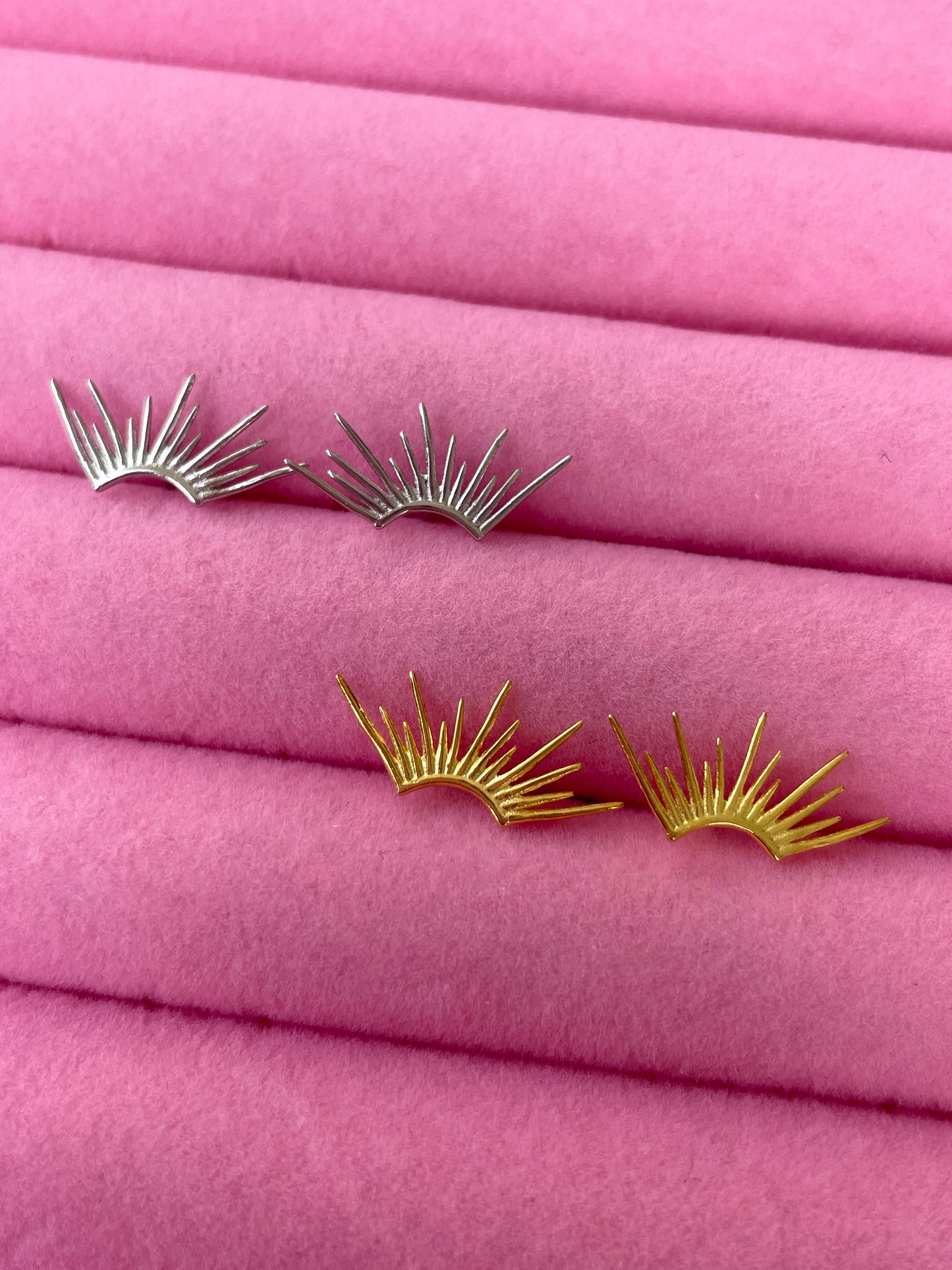 Sun Diego Studs