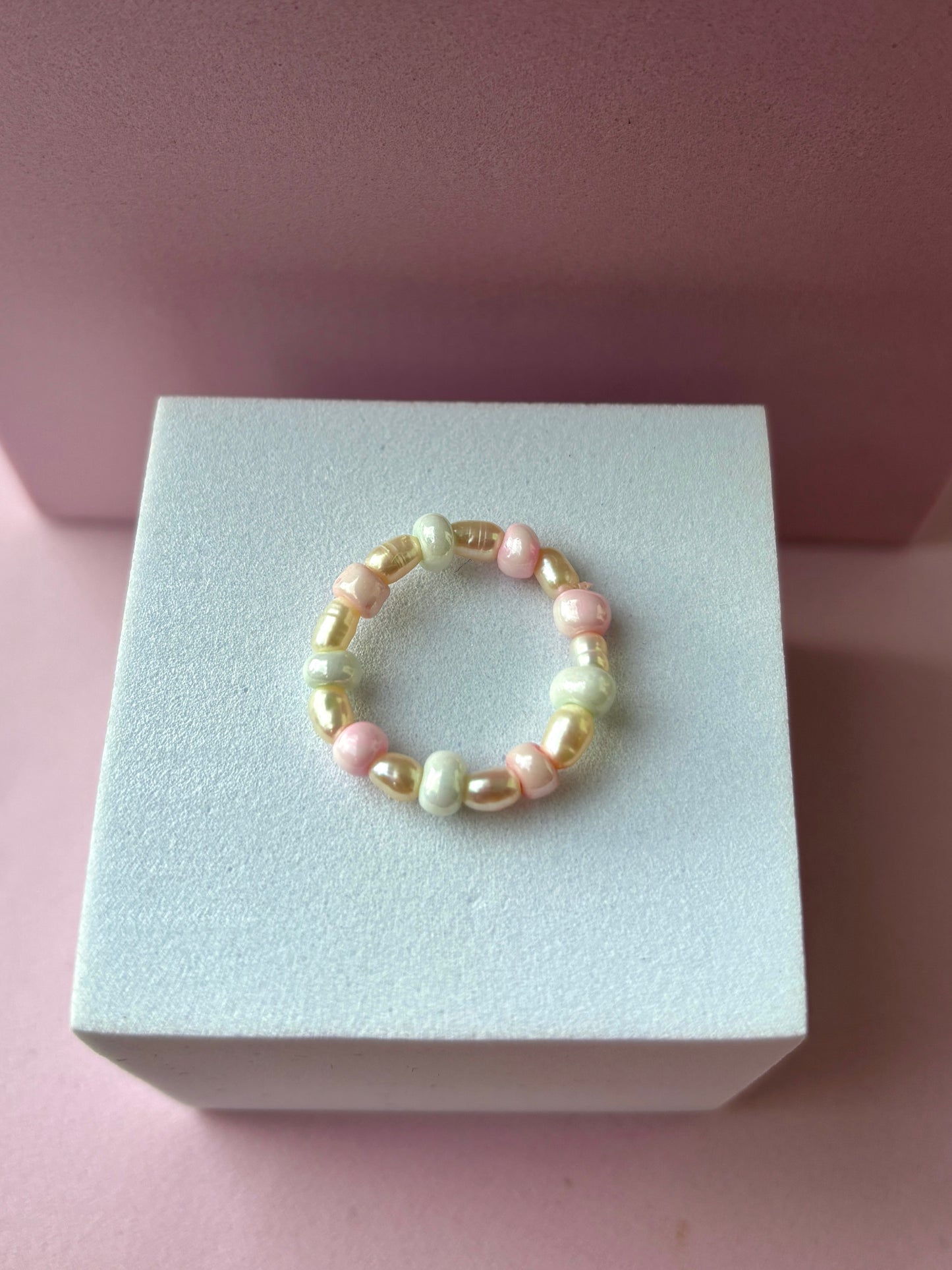 Pastel Queen Ring