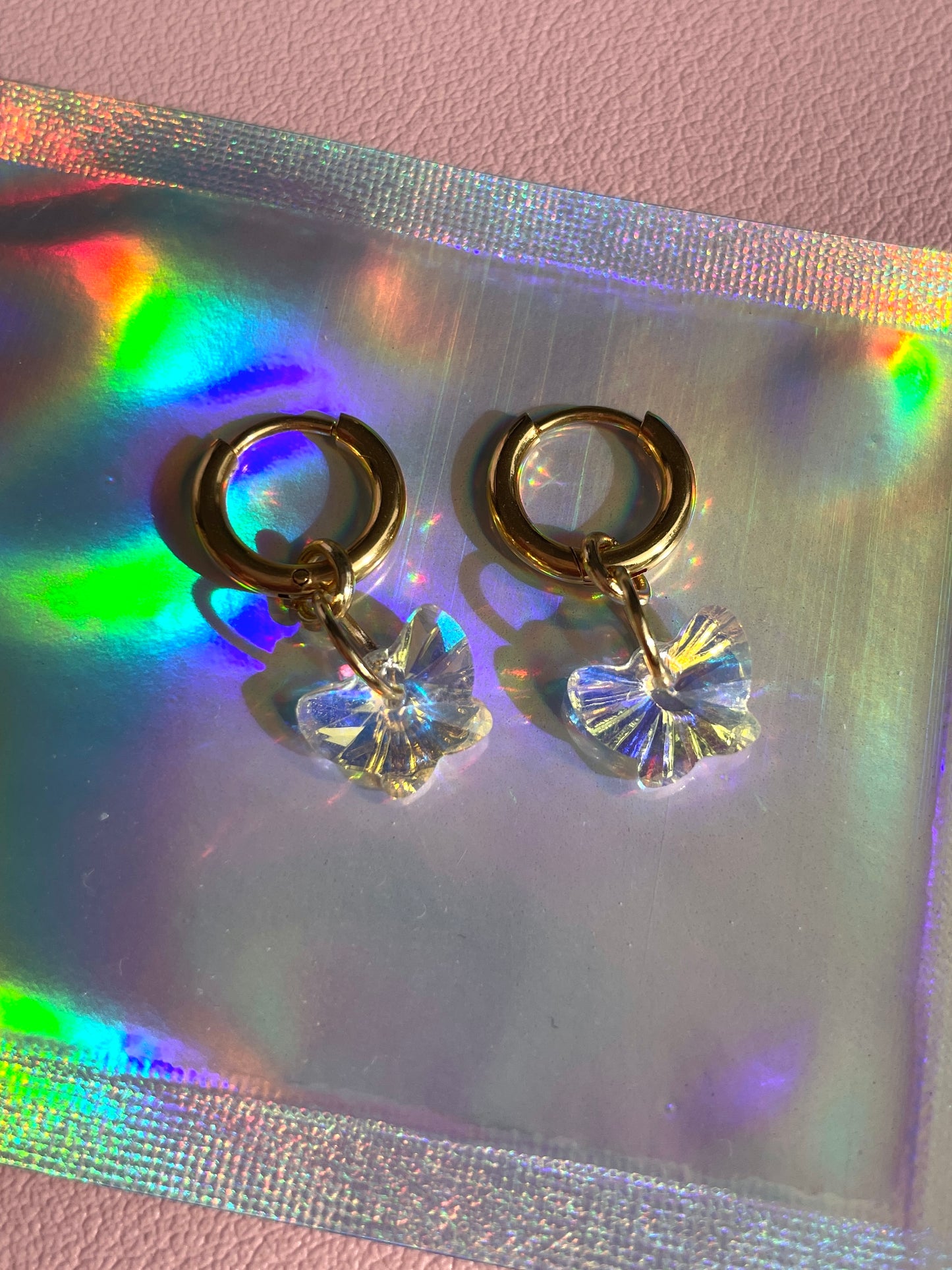Mariposa Hoops