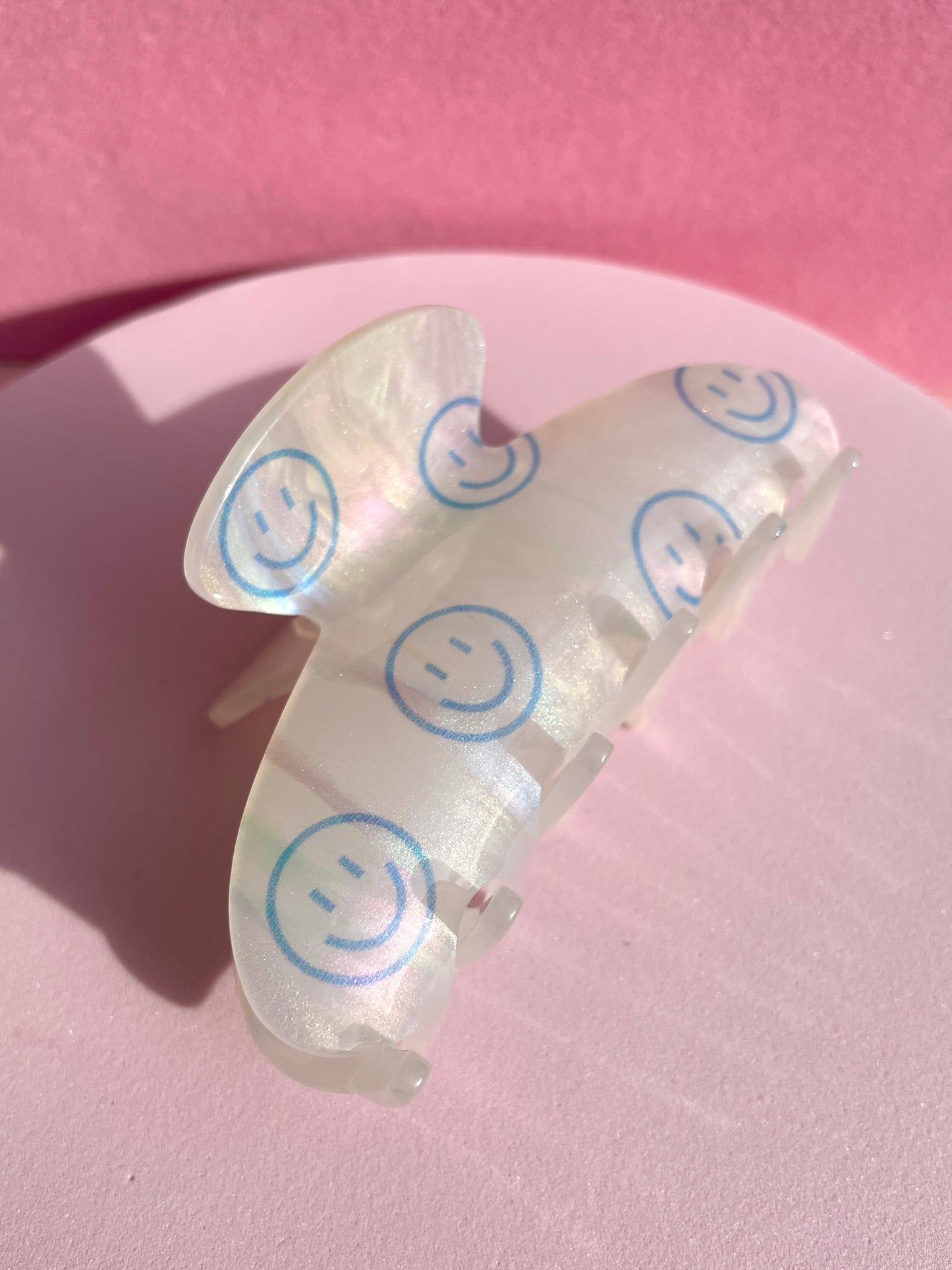 Smiley Clip