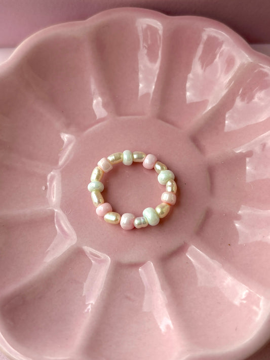 Pastel Queen Ring